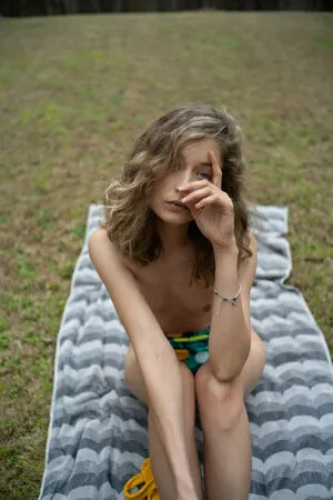 Cait Del Mar