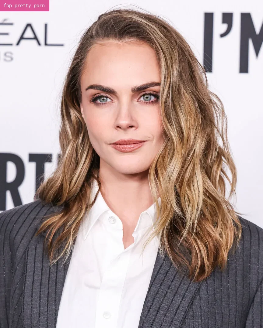 Cara Delevingne - Photo #29