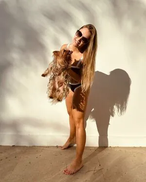 Carla Diaz