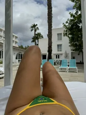 Courtney Dawson / courtdawsonn