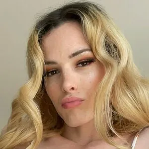 Carrie Emberlyn