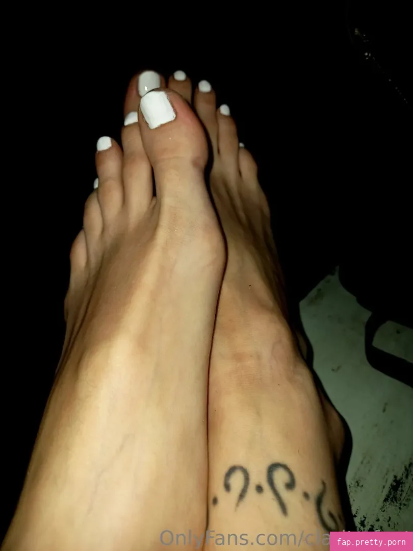 clarita.feet - Photo #46