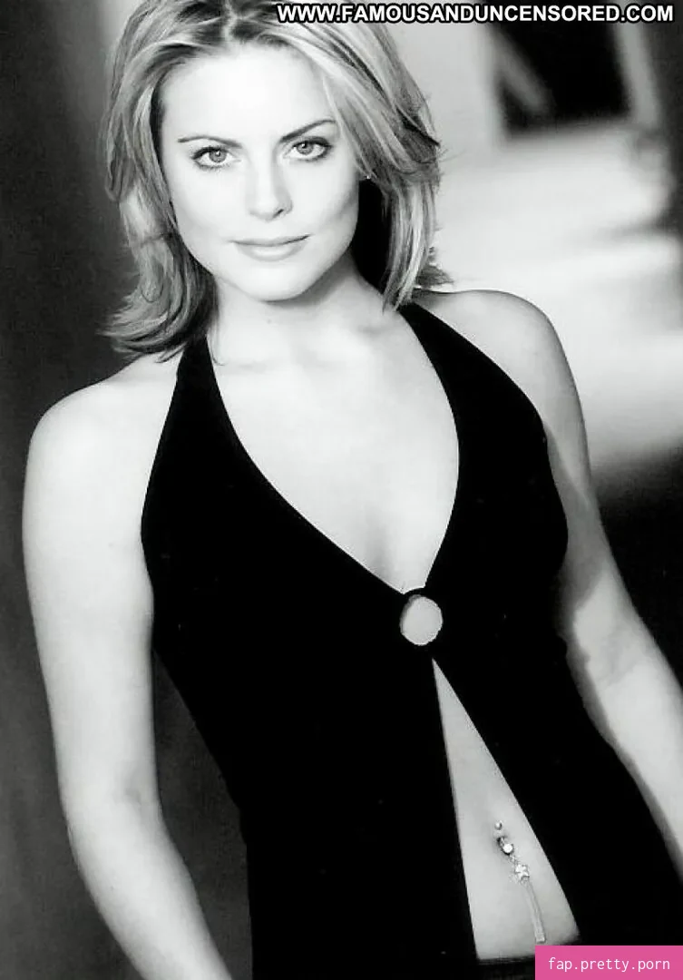 Courtney Friel - Photo #11