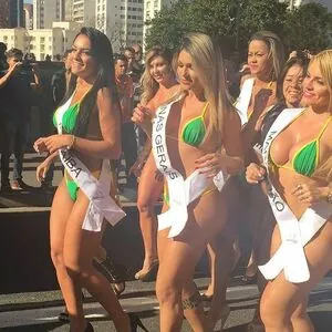 Camila Gomes