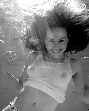 Carla Gugino