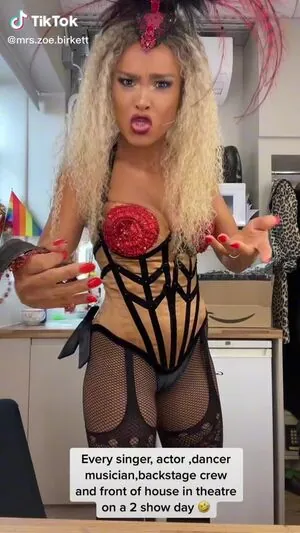 Celebrity Guilty Pleasures & Underrated Women