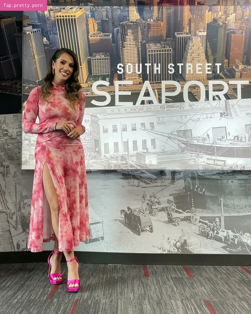 Celebrity Guilty Pleasures & Underrated Women - Photo #08