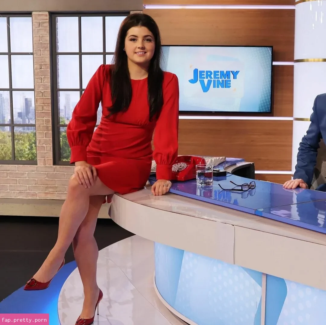 Celebrity Guilty Pleasures & Underrated Women - Photo #16