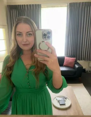 Charlotte Grace content