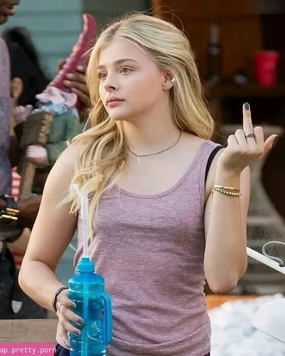 Chloe Grace Moretz - Photo #31