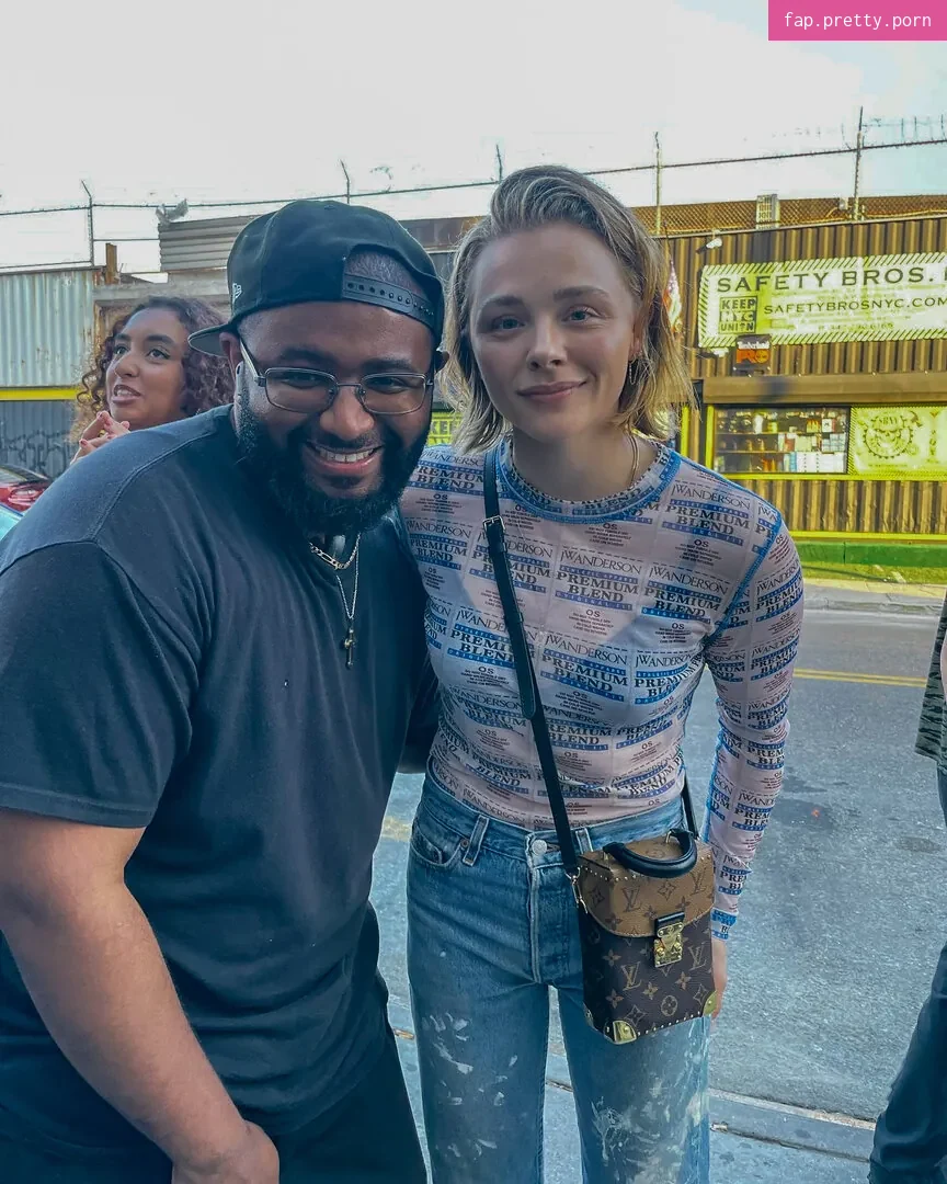 Chloe Grace Moretz - Photo #07