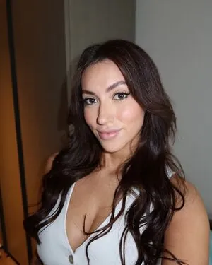 Clara Gomez