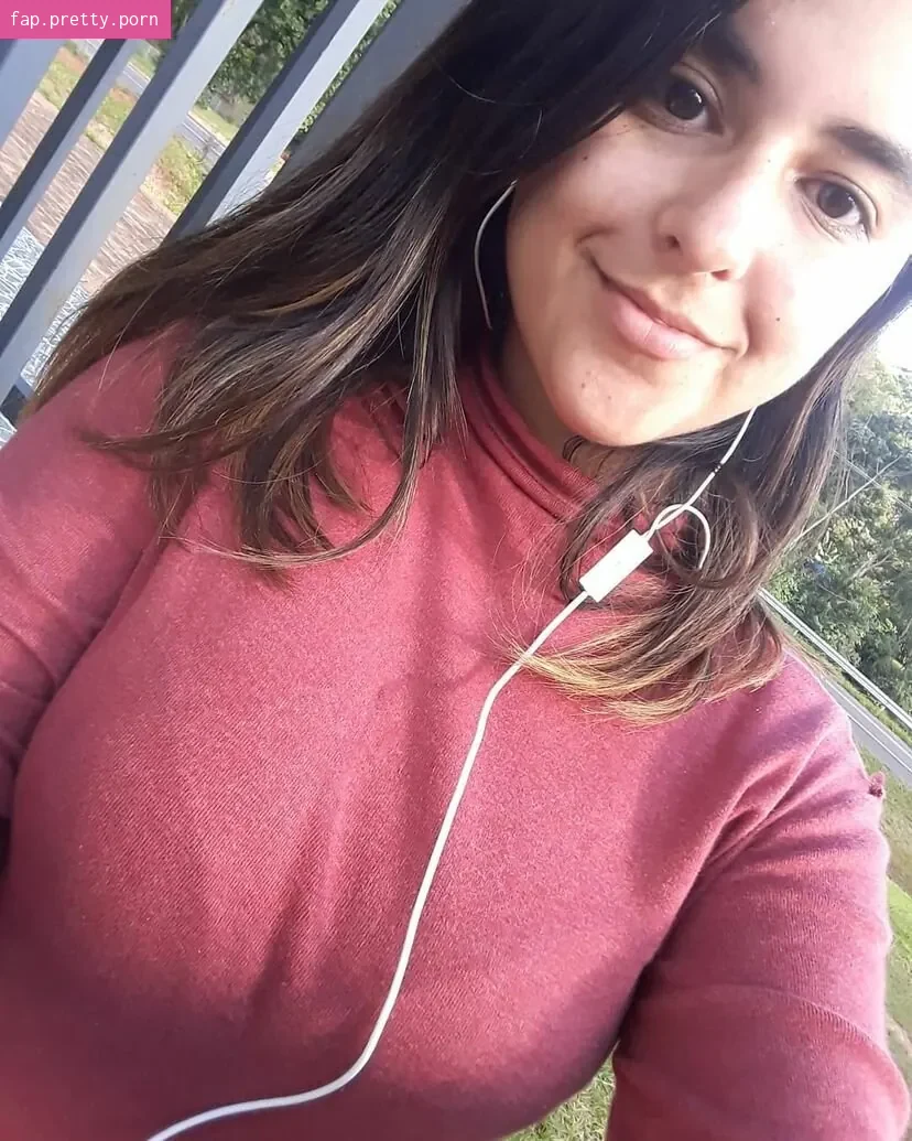 Clara Gonz - Photo #25