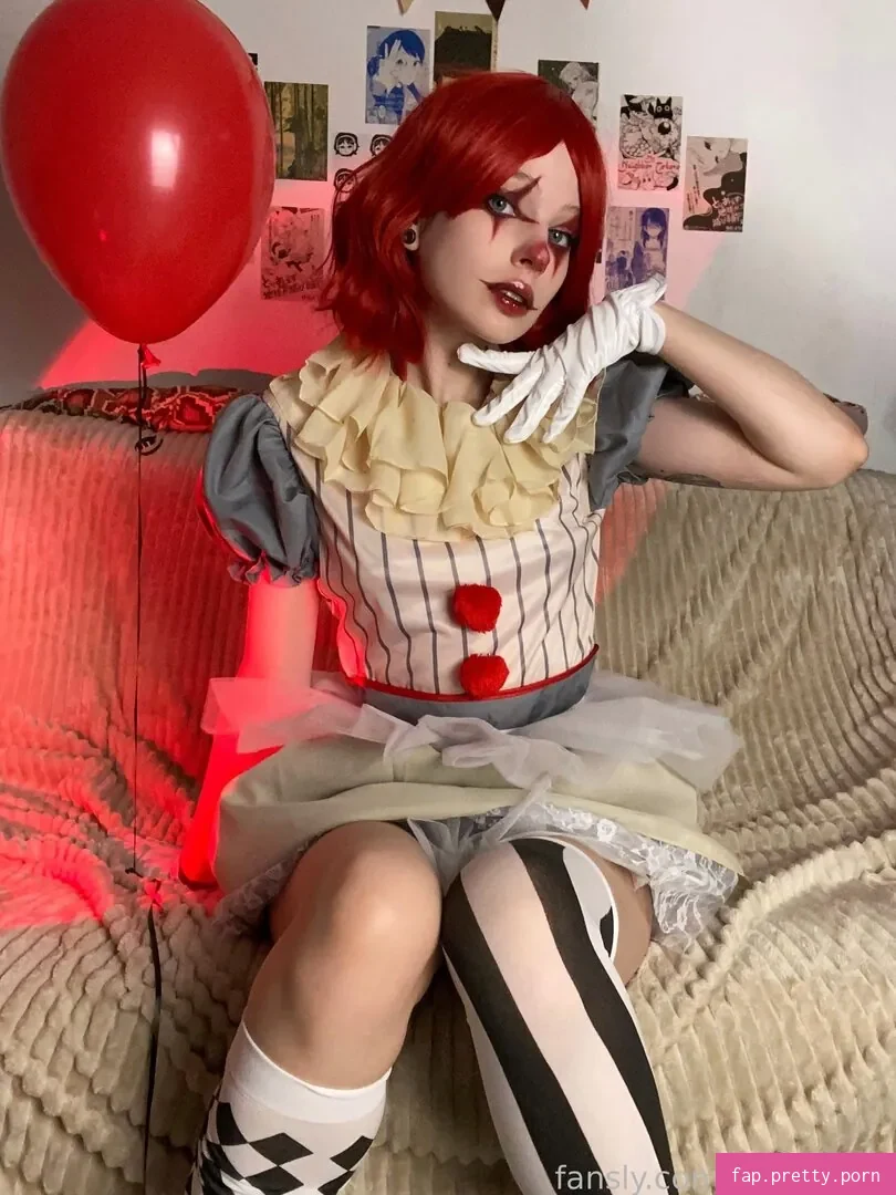 Clown Girls - Photo #67