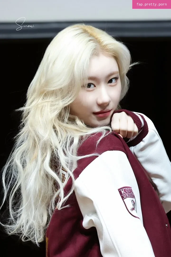 Chaeryeong - Photo #10
