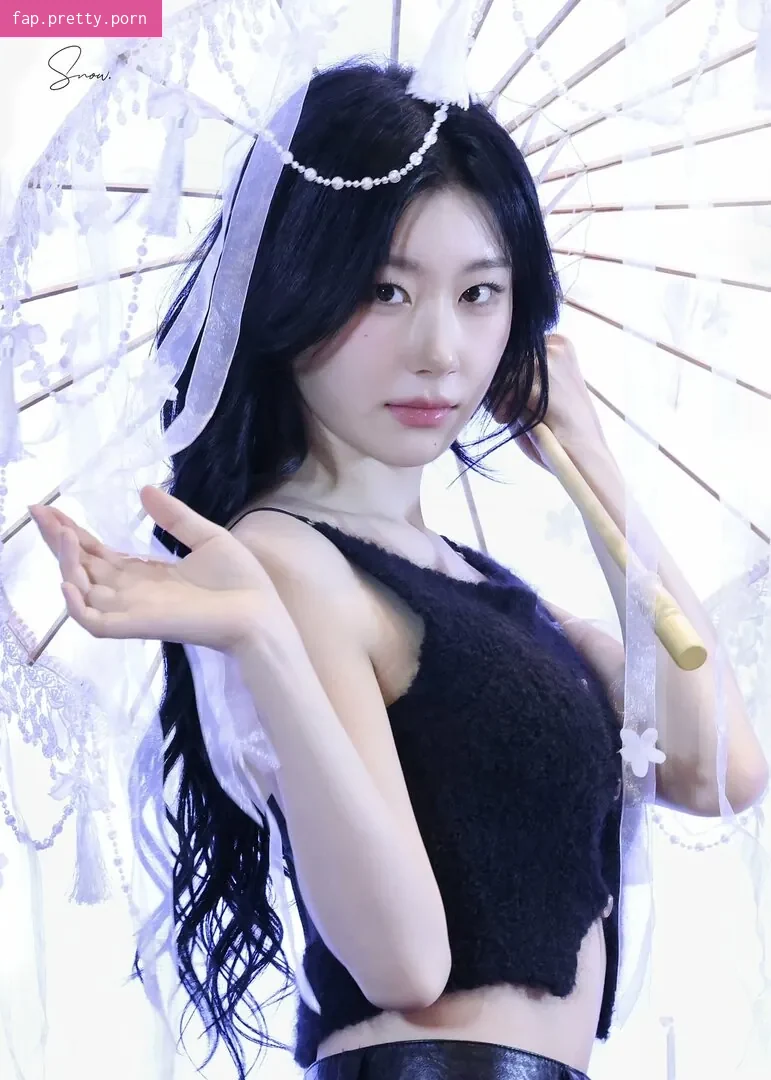 Chaeryeong - Photo #77