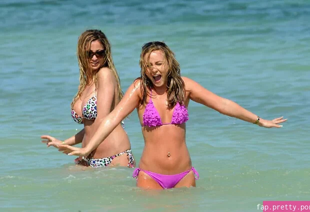 Chanelle Hayes - Photo #80