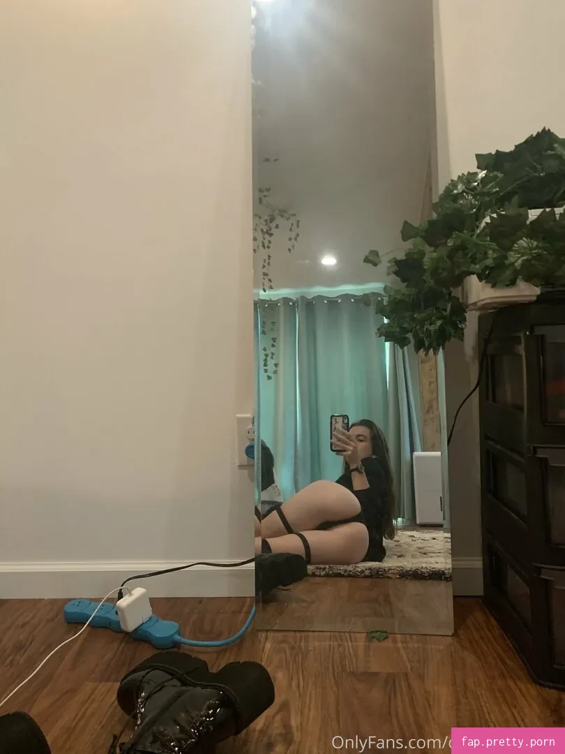 chapstickbxtch - Photo #37
