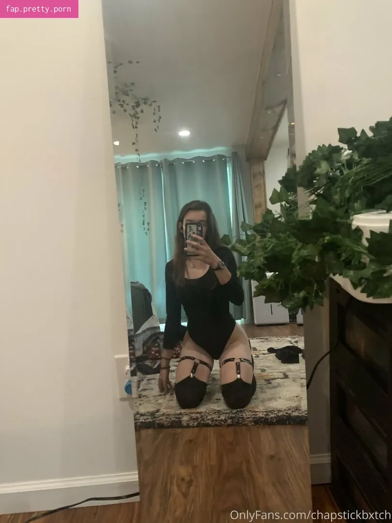 chapstickbxtch - Photo #38