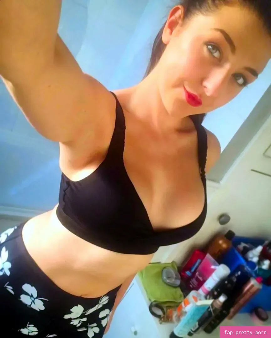 charlotteleigha - Photo #02