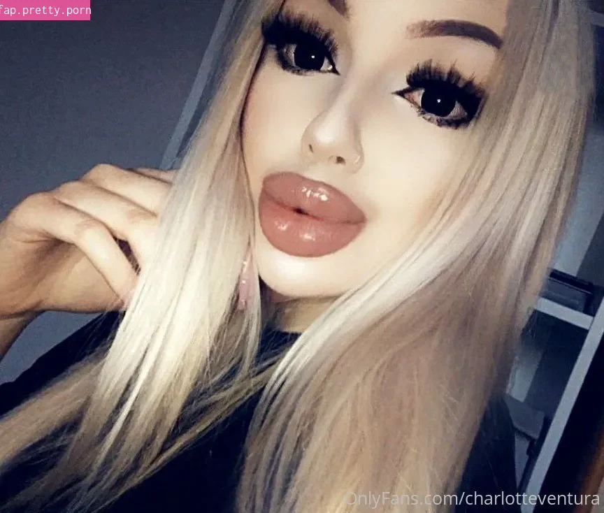 charlotteventura - Photo #30