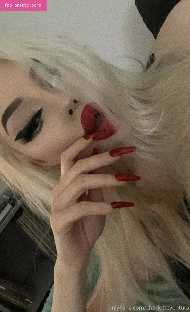 charlotteventura - Photo #43