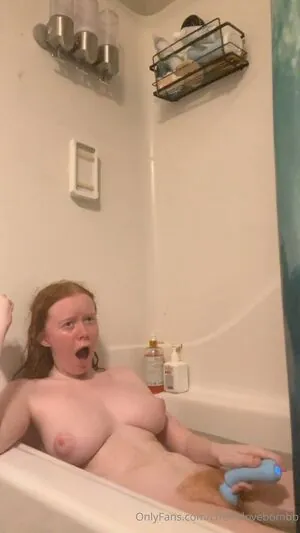 Cherrylovebombb