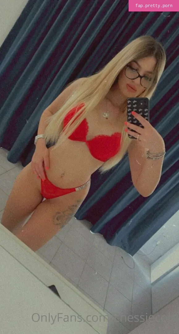 chessiecole - Photo #52