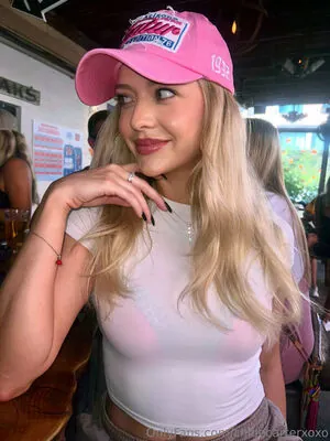 chloecarterxoxo