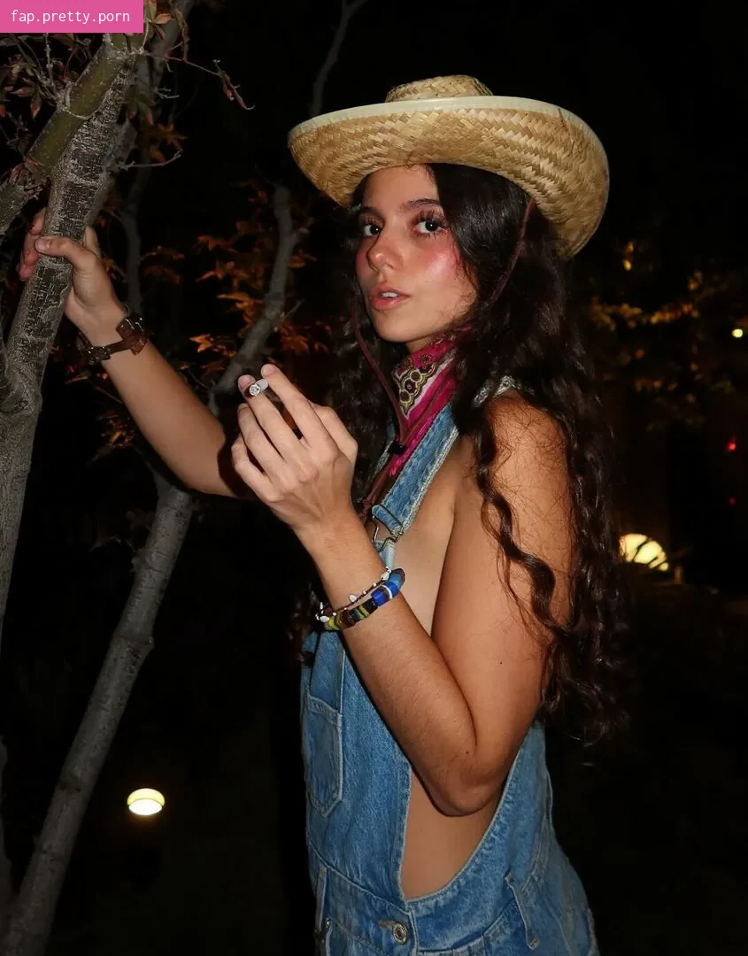 Chloeforero - Photo #42