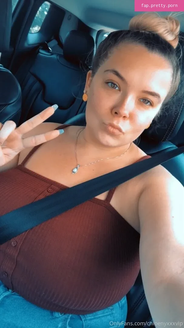 chloenyxxxvip - Photo #54