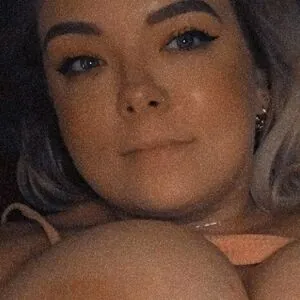 chloenyxxxvip
