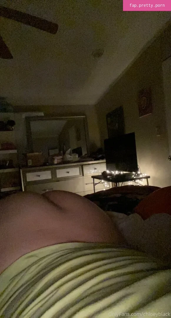 chloeyblack - Photo #24