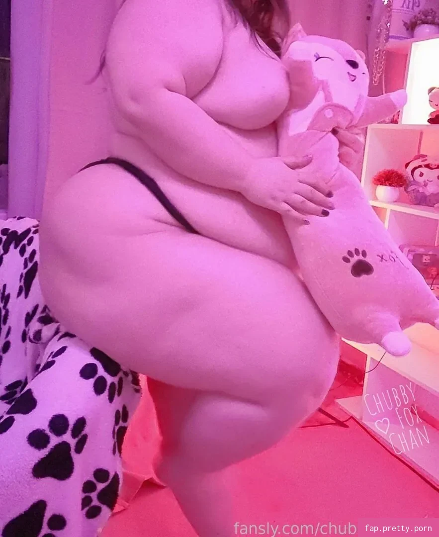 ChubbyFoxChan - Photo #19