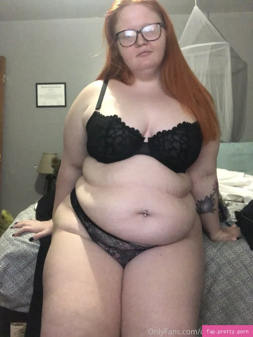 chubbyhannah - Photo #82