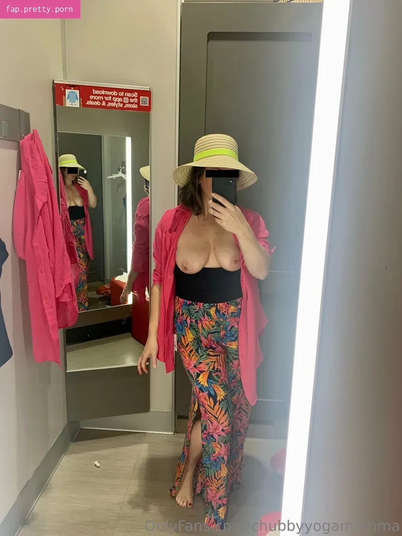 Chubbyyogamomma - Photo #24