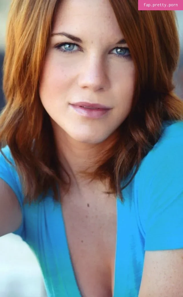 Courtney Hope - Photo #53