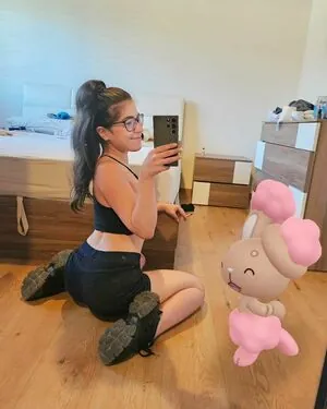cathia_ishinii