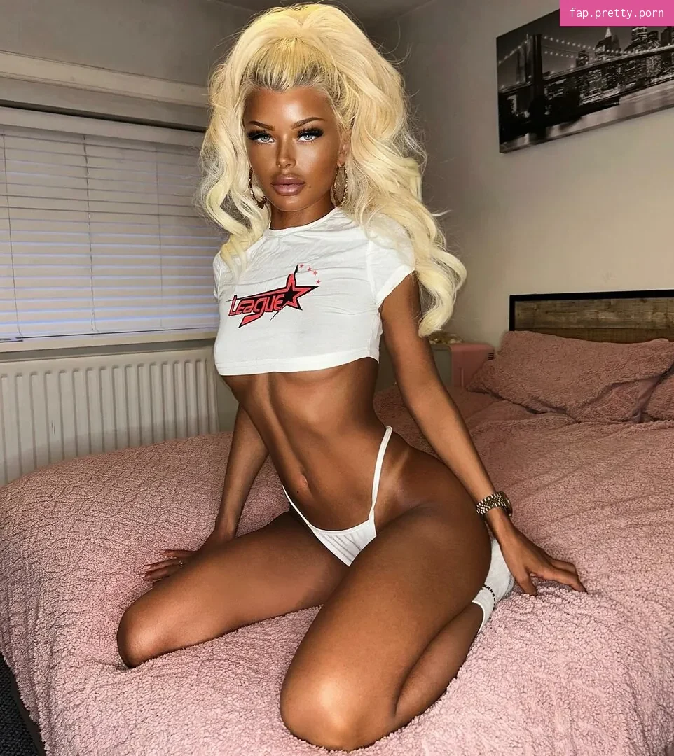 Chloe Inskip - Photo #06