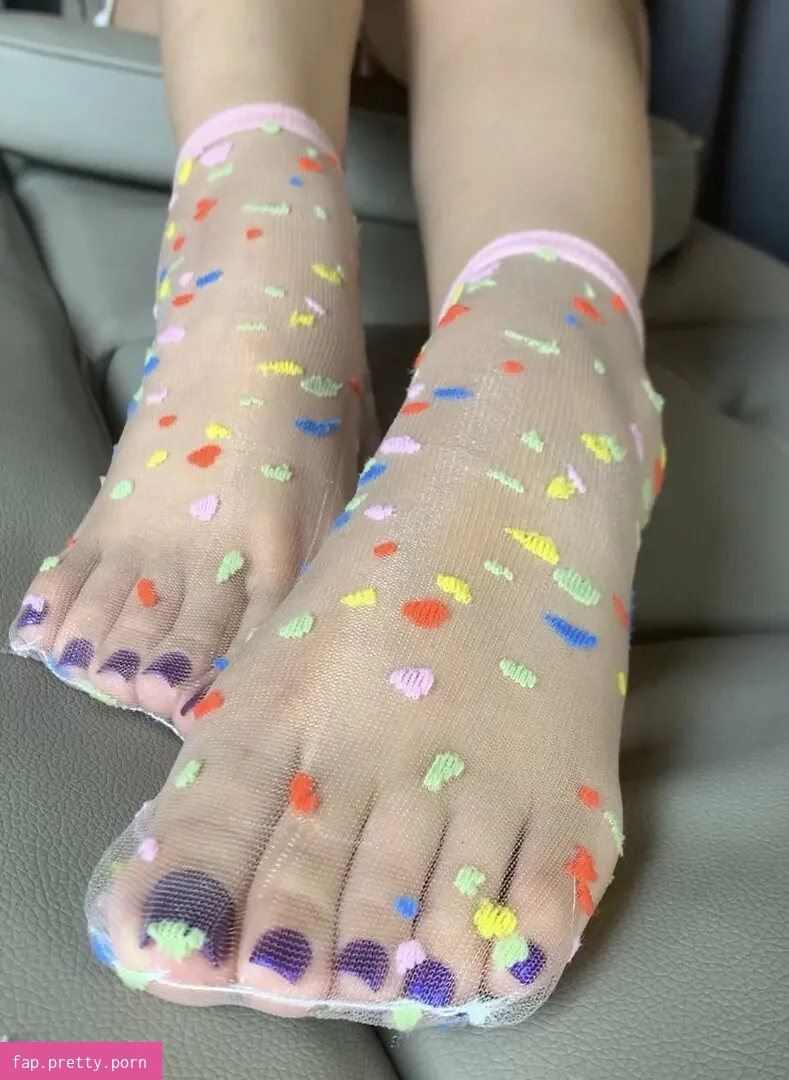 Cinnamonfeet - Photo #09