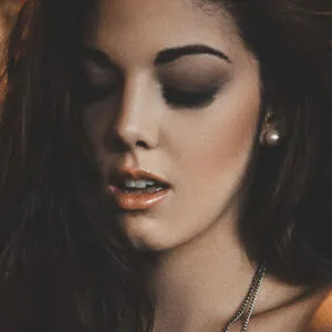 Carol Junqueira