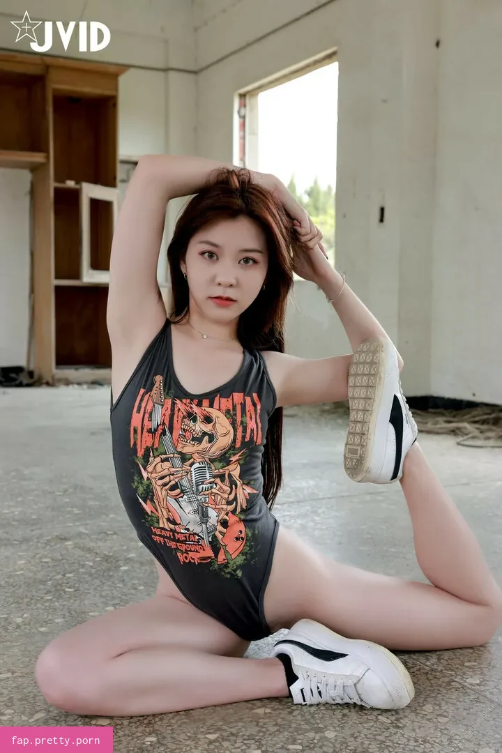 caroline jvid - Photo #37
