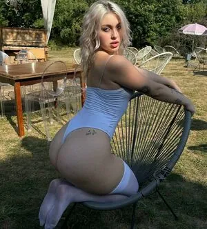 Creamy_Jina