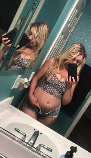 Candii Kayn