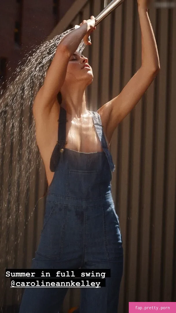 Caroline Kelley - Photo #43
