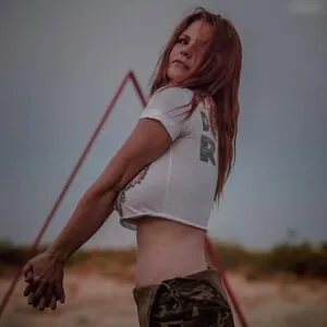 Carrie Keagan