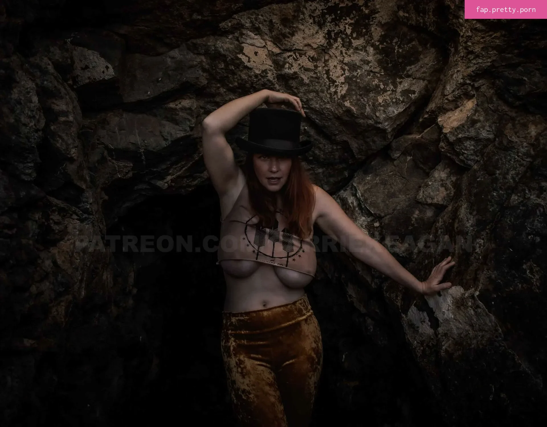 Carrie Keagen - Photo #17