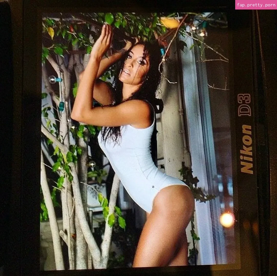 Christel Khalil - Photo #05
