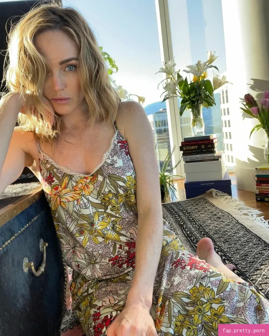 Caity Lotz - Photo #57