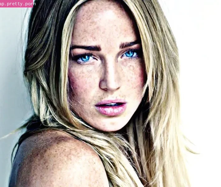 Caity Lotz - Photo #70